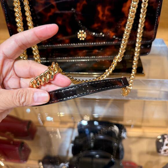 Best Price‼️Tory Burch Emerson Adjustable Shoulder Bag 165964 Tortoise $598 - Picture 15 of 16